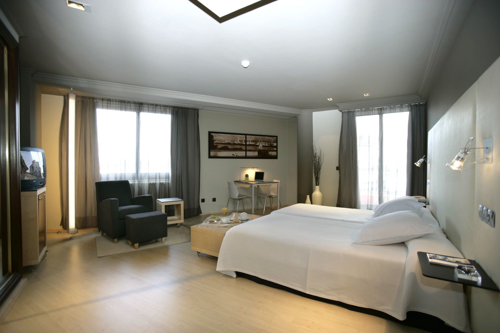 Hotel Almirante Ferrol Exterior photo